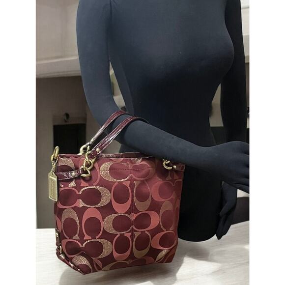 Y2K Coach F18004 Brooke Signature Lurex Shoulder Bag & F46486 Wristlet - Picture 9 of 16